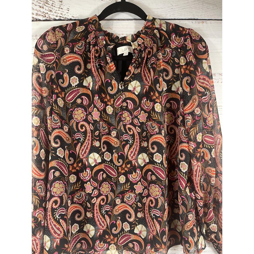 LOFT Blouse Women's Size MP Black Paisley Ruffle V Neck Long Sleeve Sheer Lined - Picture 2 of 11